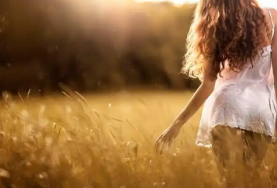 ​慢条斯理造句大全57句